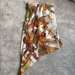 STRAPLESS ASYMMETRICAL DRESS